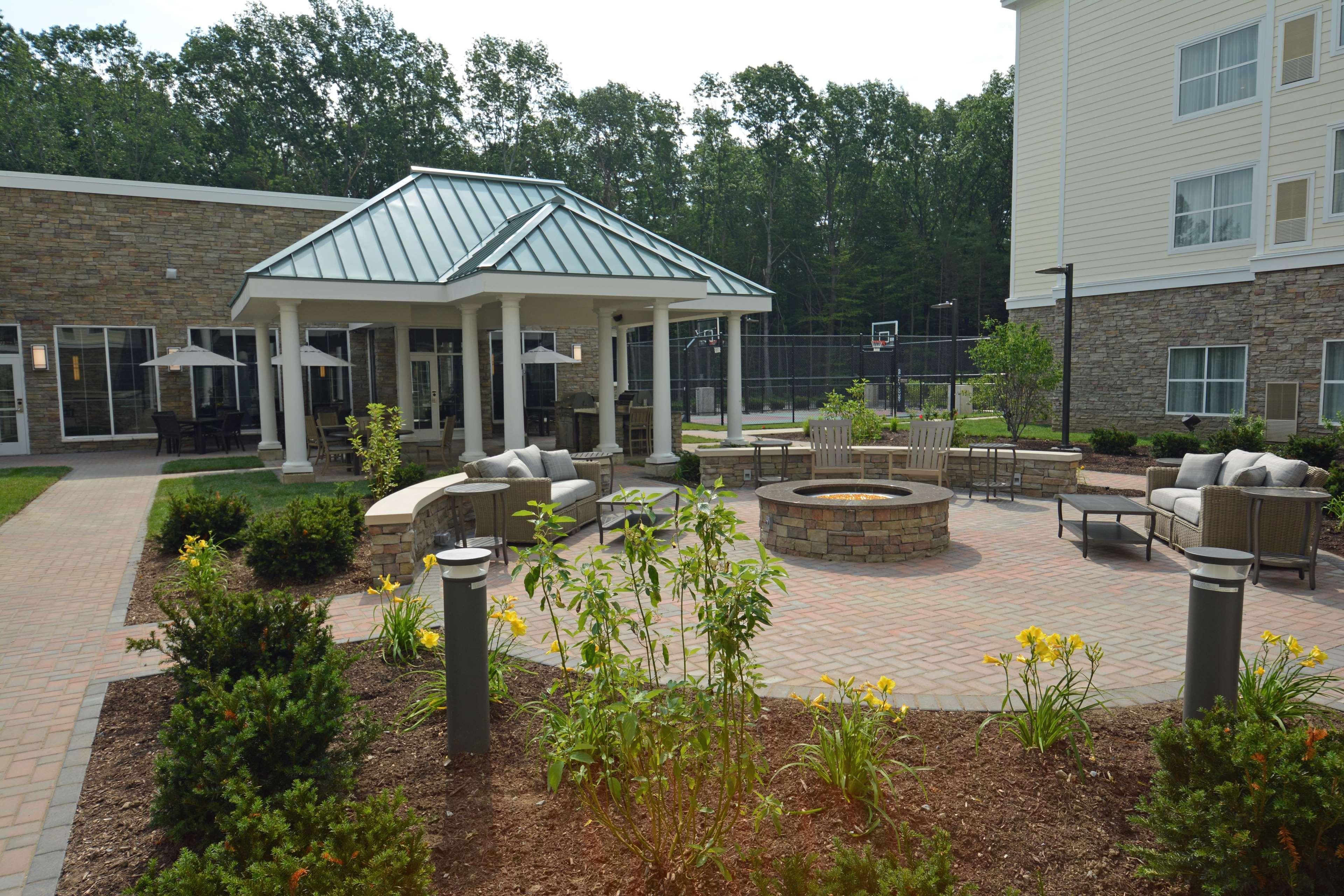 Homewood Suites By Hilton Saratoga Springs Exterior photo